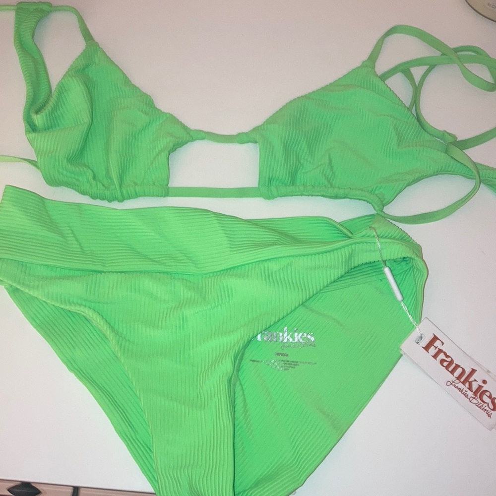 Frankie’s Bikinis
